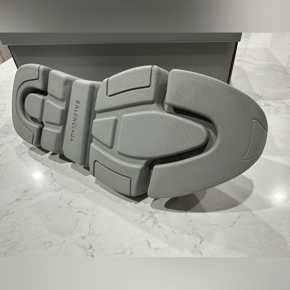 AUTHENTIC BALENCIAGA MEN'S SPEED 2.0 MONOCOLOR SNEAKER IN GREY, SIZE 10 - Picture 14 of 16